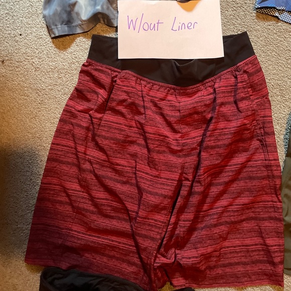 Lululemon Gym shorts 9" - Picture 2 of 10